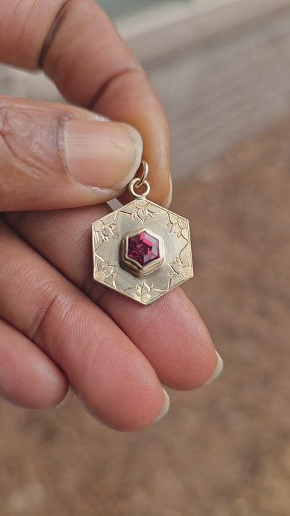 Malaya Garnet Hexagon Pendant 1